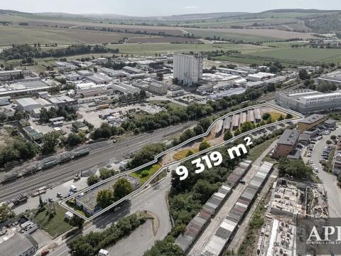 Prodej komerčního pozemku, Uherský Brod, 9319 m2