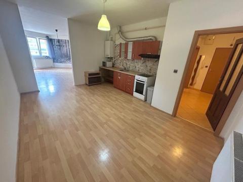 Pronájem bytu 2+kk, Praha - Hloubětín, Slévačská, 55 m2