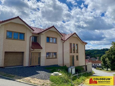 Pronájem bytu 1+kk, Jedovnice, 32 m2