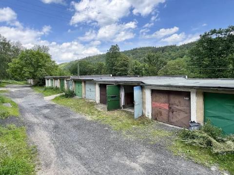 Pronájem garáže, Chomutov, Bezručova, 20 m2