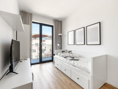 Pronájem bytu 1+kk, Praha - Kyje, Za černým mostem, 27 m2