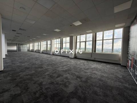Pronájem kanceláře, Brno, Purkyňova, 1700 m2
