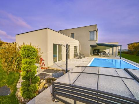 Prodej rodinného domu, Vysoký Újezd, 280 m2
