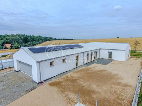 Prodej rodinného domu, Radějovice, 218 m2