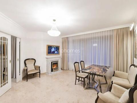 Pronájem bytu 4+1, Praha - Smíchov, Mozartova, 118 m2