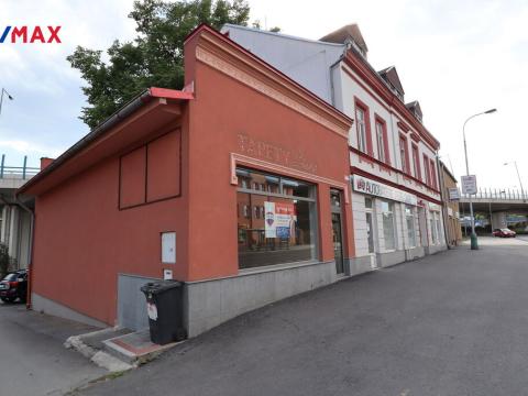 Pronájem obchodního prostoru, Karlovy Vary - Rybáře, Sokolovská, 75 m2