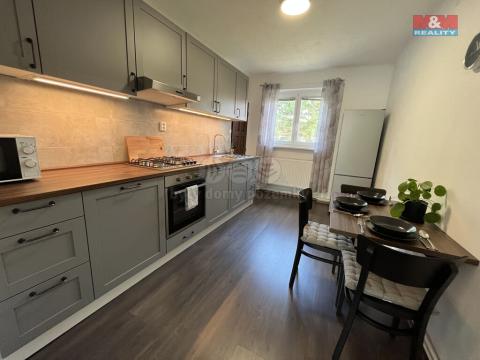 Pronájem bytu 2+1, Dobřany, 60 m2