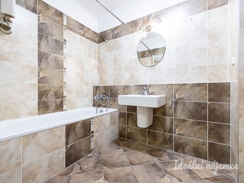 Pronájem bytu 2+kk, Praha - Vysočany, Pod Harfou, 53 m2