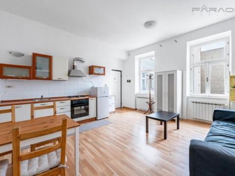 Pronájem bytu 2+kk, Praha - Smíchov, Na bělidle, 43 m2