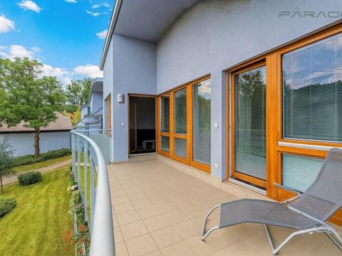 Pronájem bytu 4+kk, Praha - Vysočany, Za Lidovým domem, 99 m2