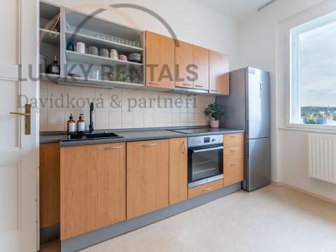 Pronájem bytu 2+1, Praha - Smíchov, U Malvazinky, 82 m2