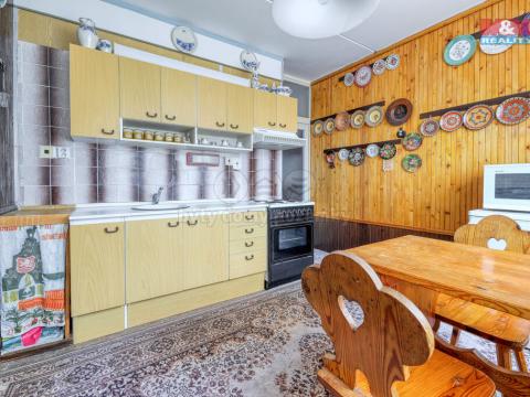 Prodej bytu 2+1, Mariánské Lázně, Bezejmenná, 59 m2