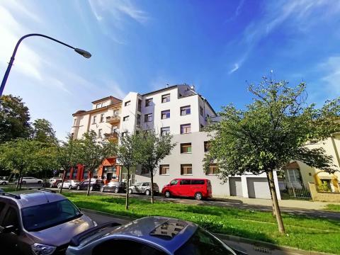 Pronájem bytu 2+kk, Brno, Vojanova, 32 m2