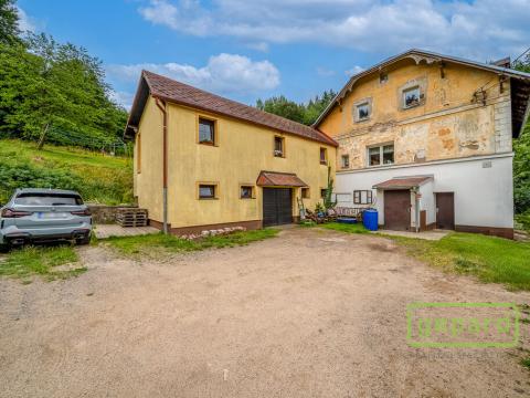Prodej bytu 3+1, Karlovy Vary, Pražská silnice, 72 m2