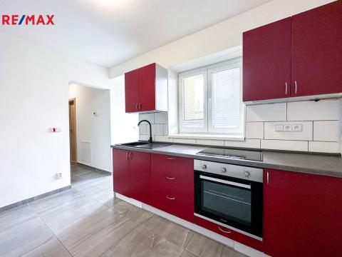 Pronájem bytu 2+1, Příbram - Příbram IV, Březnická, 50 m2