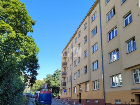 Pronájem bytu 3+kk, Praha - Vršovice, Gruzínská, 67 m2