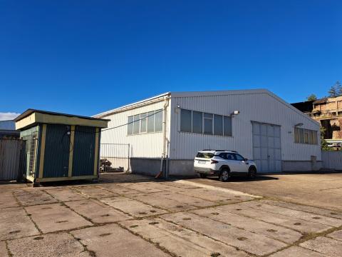 Pronájem výrobních prostor, Kladno, Huťská, 720 m2