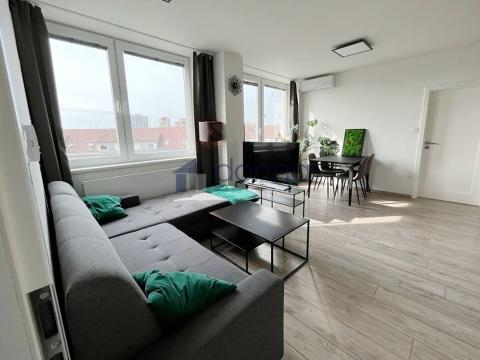 Pronájem bytu 2+kk, Praha, Limuzská, 45 m2