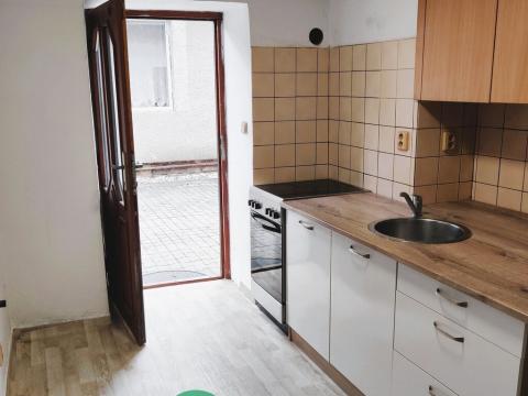 Pronájem bytu 2+kk, Lázně Bohdaneč, Šípkova, 45 m2