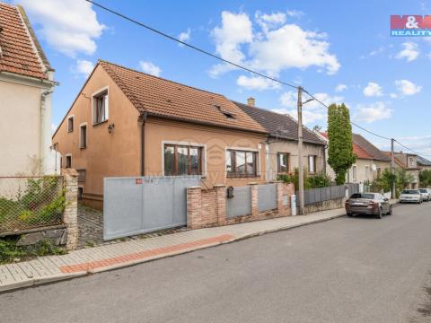 Prodej rodinného domu, Cvrčovice, Nádražní, 110 m2