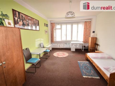 Pronájem bytu 1+kk, Praha - Karlín, Sokolovská, 33 m2