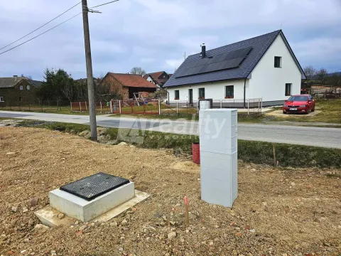 Prodej pozemku pro bydlení, Lhotka, 1425 m2