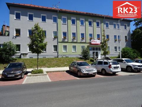 Pronájem kanceláře, Mariánské Lázně, Nádražní náměstí, 11 m2