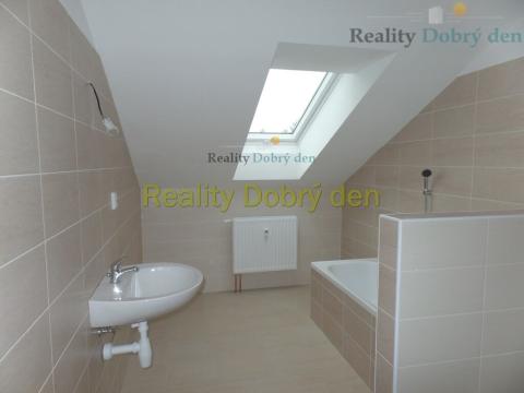 Pronájem bytu 2+1, Opava, Nákladní, 71 m2