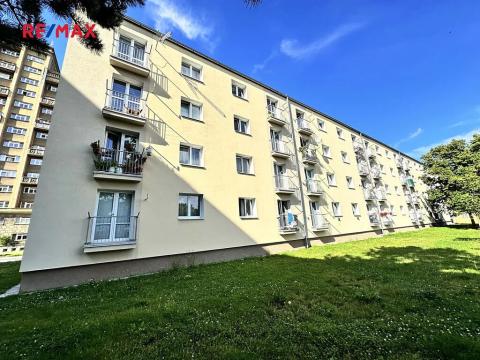 Prodej bytu 2+1, Kladno, Petrohradská, 54 m2
