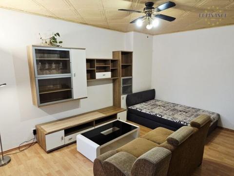 Pronájem bytu 2+1, Kralupy nad Vltavou - Lobeček, Štefánikova, 53 m2