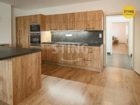 Pronájem bytu 2+kk, Frýdek-Místek, Na Poříčí, 86 m2