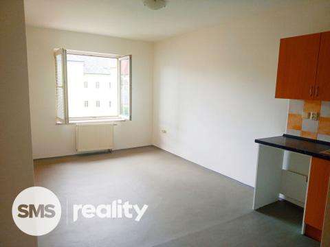 Pronájem bytu 1+kk, Opava - Město, Popská, 27 m2