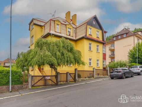 Prodej bytu 4+1, Karlovy Vary, Brožíkova, 128 m2