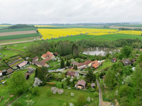 Prodej pozemku pro bydlení, Vápovice, 890 m2