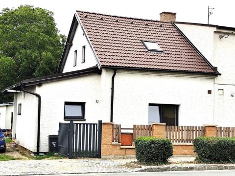 Pronájem rodinného domu, Chrudim, 180 m2