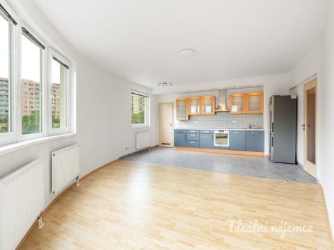 Pronájem bytu 2+kk, Praha - Černý Most, Ocelkova, 65 m2