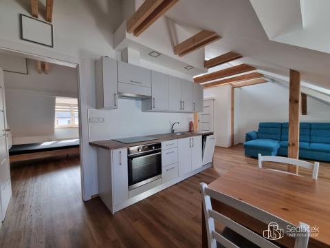 Pronájem bytu 2+kk, Sokolov, Slezská, 50 m2