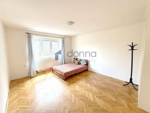Pronájem bytu 1+1, Praha, Přechodní, 41 m2