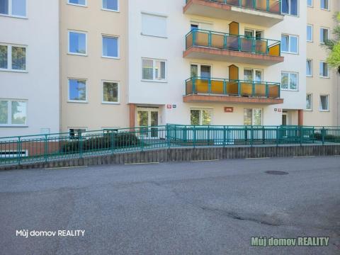 Pronájem bytu 1+kk, Praha - Lysolaje, Sídlištní, 27 m2
