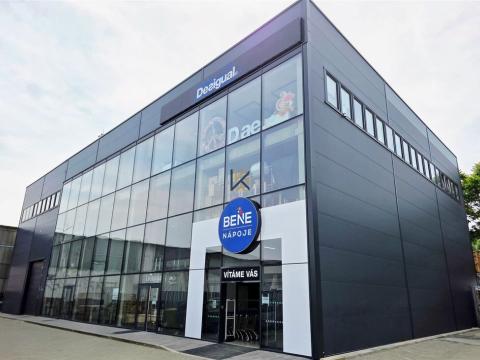 Pronájem kanceláře, Praha - Vysočany, Poděbradská, 900 m2