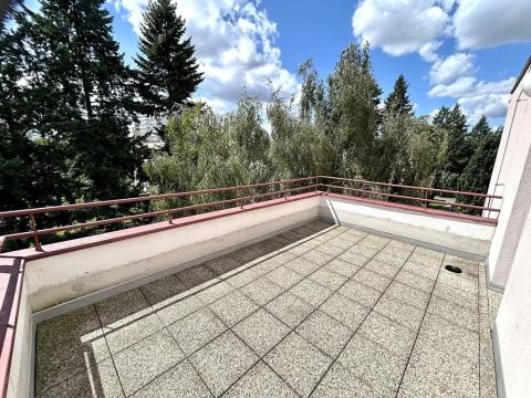 Pronájem bytu 3+kk, Hradec Králové, Labská kotlina, 74 m2