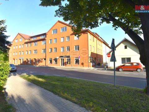 Pronájem bytu 1+kk, Šestajovice, Komenského, 32 m2