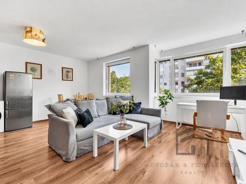 Prodej bytu 1+kk, Praha - Chodov, Mikulova, 40 m2