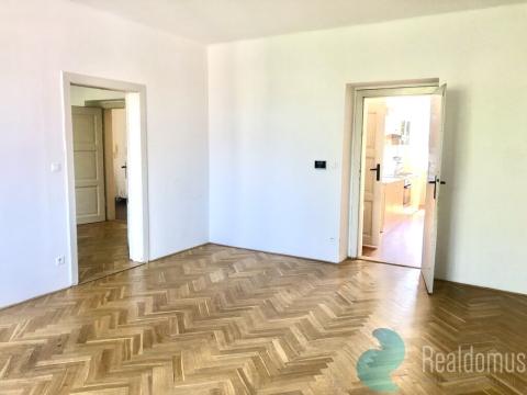 Pronájem bytu 2+1, České Budějovice, Havlíčkova, 98 m2