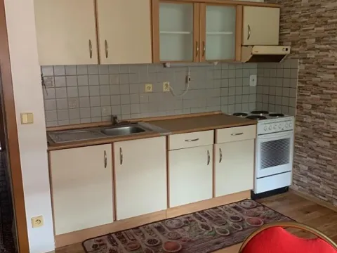 Pronájem bytu 2+kk, Praha - Libeň, Na žertvách, 50 m2