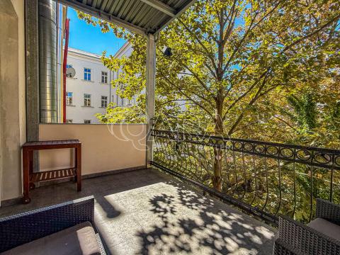 Pronájem bytu 1+kk, Praha - Vinohrady, Belgická, 29 m2