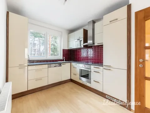 Pronájem bytu 3+kk, Praha - Břevnov, Brixiho, 65 m2