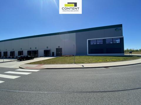 Pronájem skladu, Jeneč, Průmyslová, 2638 m2