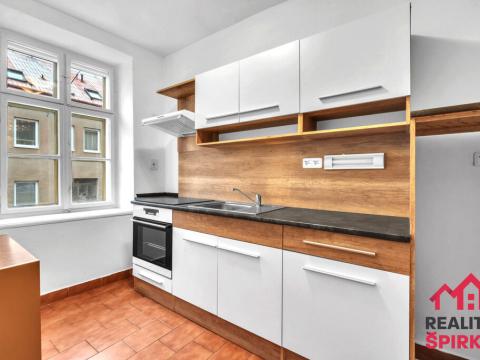 Pronájem bytu 2+1, Moravská Třebová - Předměstí, Brněnská, 63 m2