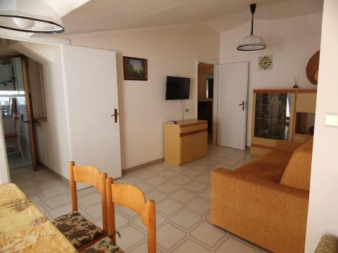 Prodej bytu 3+kk, Via XXV Augusto, Scalea, Kalábrie, Itálie, 57 m2
